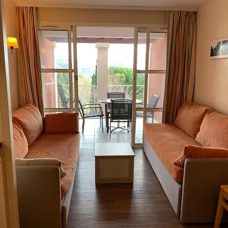 Cap Esterel 2 Pieces Avec Terrasse Et Parking - Fr-1-504-612